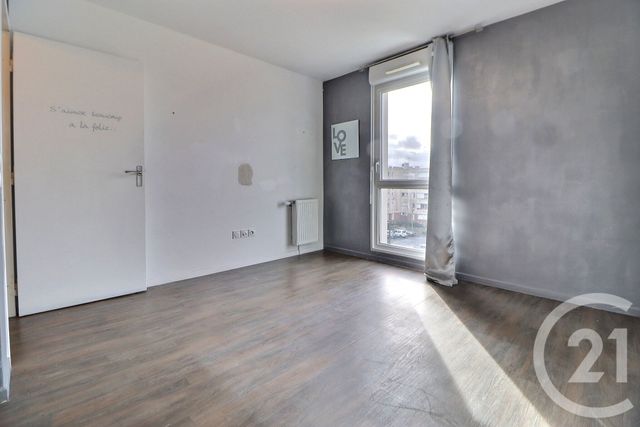 Appartement F4 à vendre - 4 pièces - 74.56 m2 - AULNAY SOUS BOIS - 93 - ILE-DE-FRANCE - Century 21 Dossimmo