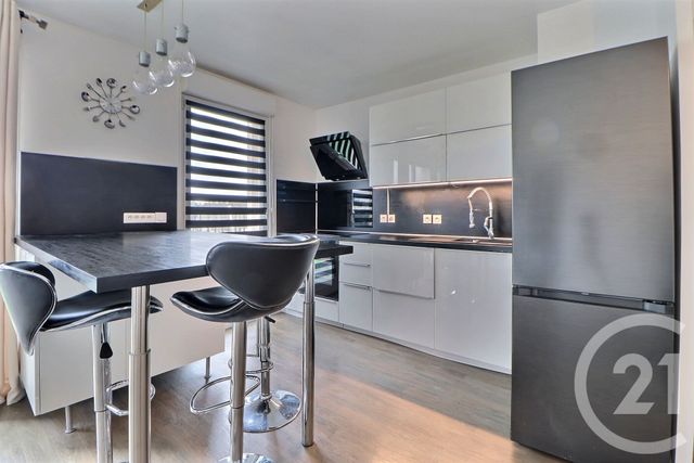 Appartement F4 à vendre - 4 pièces - 74.56 m2 - AULNAY SOUS BOIS - 93 - ILE-DE-FRANCE - Century 21 Dossimmo