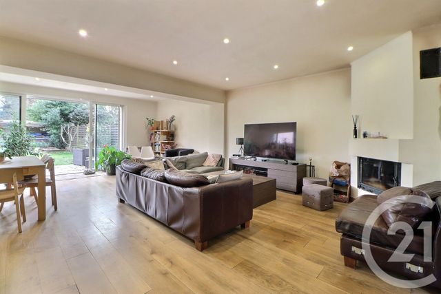 maison à vendre - 6 pièces - 125.0 m2 - AULNAY SOUS BOIS - 93 - ILE-DE-FRANCE - Century 21 Dossimmo