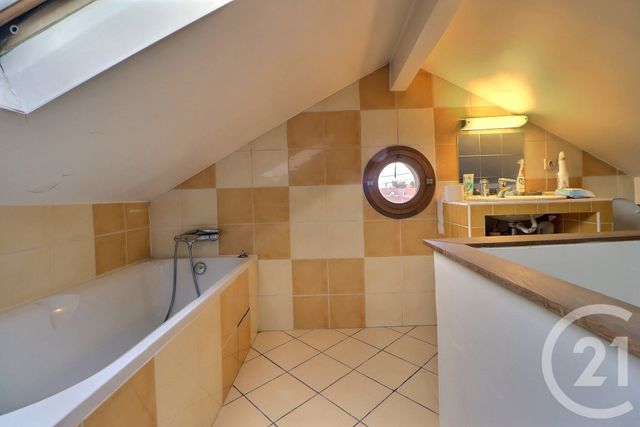 maison à vendre - 6 pièces - 125.0 m2 - AULNAY SOUS BOIS - 93 - ILE-DE-FRANCE - Century 21 Dossimmo