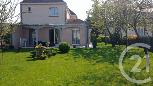 maison à vendre - 5 pièces - 208.05 m2 - AULNAY SOUS BOIS - 93 - ILE-DE-FRANCE - Century 21 Dossimmo