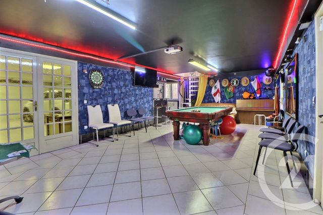 maison à vendre - 5 pièces - 208.05 m2 - AULNAY SOUS BOIS - 93 - ILE-DE-FRANCE - Century 21 Dossimmo