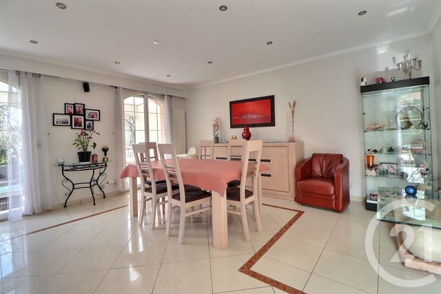 maison à vendre - 5 pièces - 208.05 m2 - AULNAY SOUS BOIS - 93 - ILE-DE-FRANCE - Century 21 Dossimmo