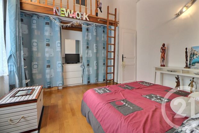 maison à vendre - 5 pièces - 138.02 m2 - AULNAY SOUS BOIS - 93 - ILE-DE-FRANCE - Century 21 Dossimmo