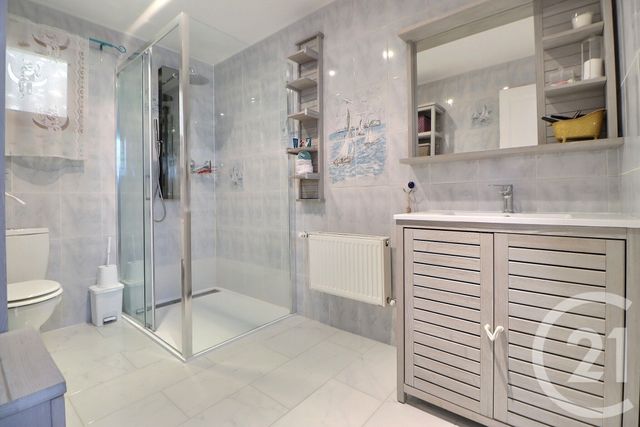 maison à vendre - 5 pièces - 138.02 m2 - AULNAY SOUS BOIS - 93 - ILE-DE-FRANCE - Century 21 Dossimmo