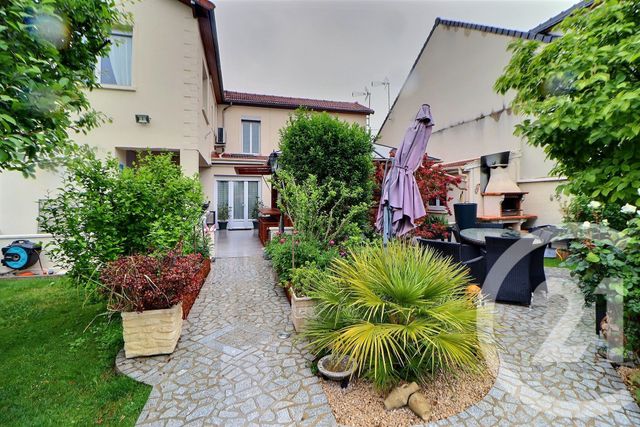 maison à vendre - 5 pièces - 138.02 m2 - AULNAY SOUS BOIS - 93 - ILE-DE-FRANCE - Century 21 Dossimmo