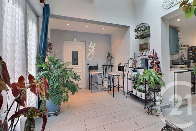 maison à vendre - 5 pièces - 138.02 m2 - AULNAY SOUS BOIS - 93 - ILE-DE-FRANCE - Century 21 Dossimmo