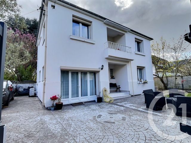 maison à vendre - 5 pièces - 151.88 m2 - AULNAY SOUS BOIS - 93 - ILE-DE-FRANCE - Century 21 Dossimmo