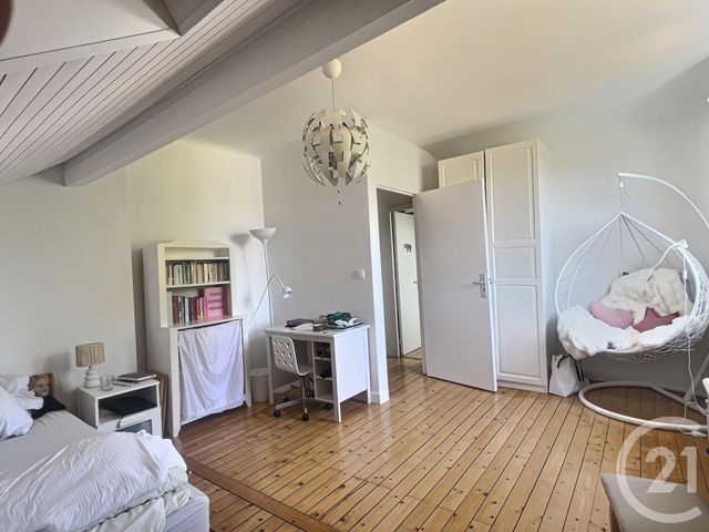 maison à vendre - 8 pièces - 180.0 m2 - AULNAY SOUS BOIS - 93 - ILE-DE-FRANCE - Century 21 Dossimmo
