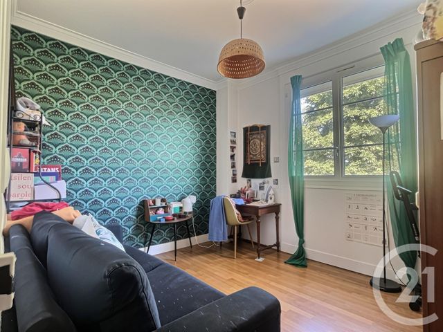 maison à vendre - 8 pièces - 180.0 m2 - AULNAY SOUS BOIS - 93 - ILE-DE-FRANCE - Century 21 Dossimmo