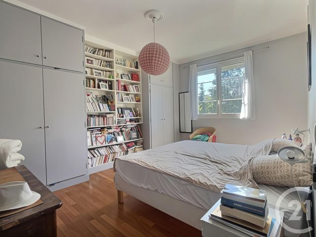 maison à vendre - 8 pièces - 180.0 m2 - AULNAY SOUS BOIS - 93 - ILE-DE-FRANCE - Century 21 Dossimmo