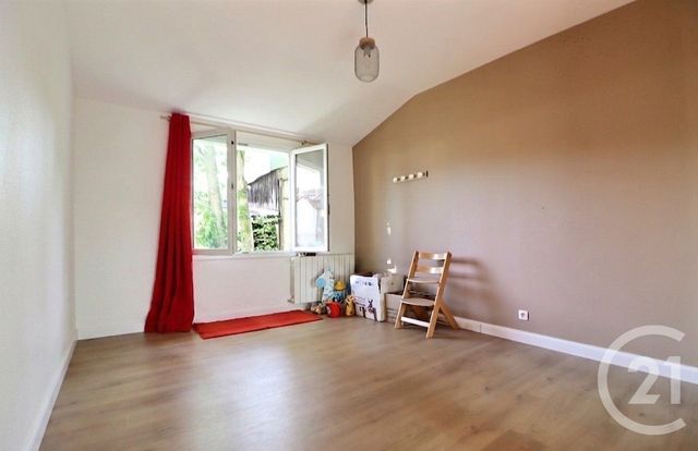 maison à vendre - 7 pièces - 181.07 m2 - AULNAY SOUS BOIS - 93 - ILE-DE-FRANCE - Century 21 Dossimmo