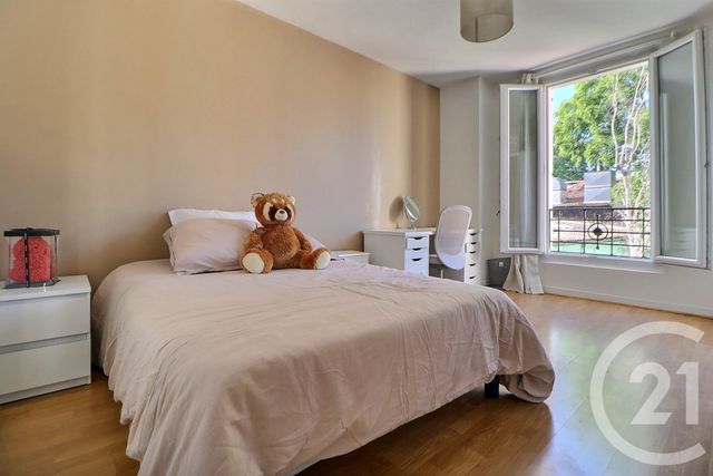 maison à vendre - 7 pièces - 181.07 m2 - AULNAY SOUS BOIS - 93 - ILE-DE-FRANCE - Century 21 Dossimmo