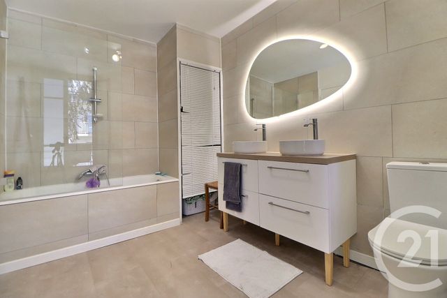 maison à vendre - 7 pièces - 181.07 m2 - AULNAY SOUS BOIS - 93 - ILE-DE-FRANCE - Century 21 Dossimmo
