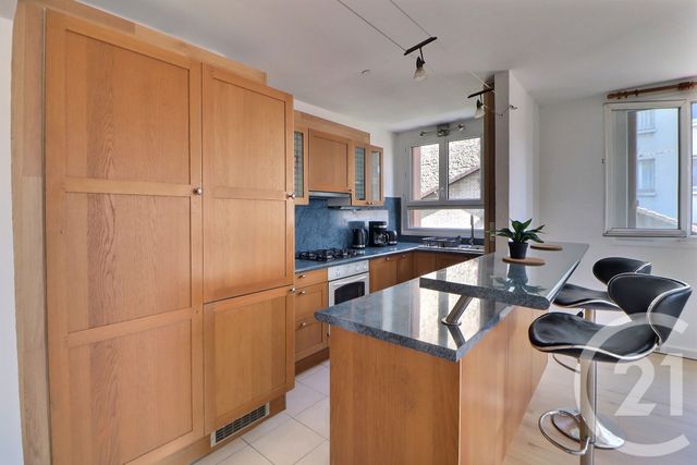 Appartement F3 à louer - 3 pièces - 69.95 m2 - AULNAY SOUS BOIS - 93 - ILE-DE-FRANCE - Century 21 Dossimmo