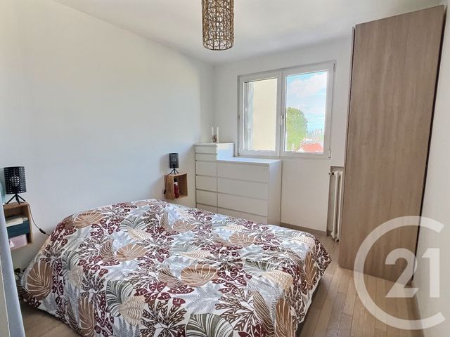 Appartement F3 à vendre - 2 pièces - 45.21 m2 - AULNAY SOUS BOIS - 93 - ILE-DE-FRANCE - Century 21 Dossimmo