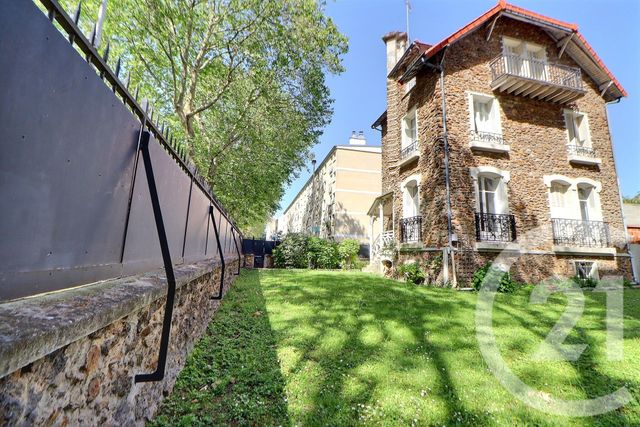 maison à vendre - 6 pièces - 132.74 m2 - AULNAY SOUS BOIS - 93 - ILE-DE-FRANCE - Century 21 Dossimmo