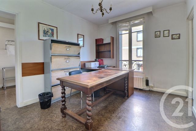 maison à vendre - 6 pièces - 132.74 m2 - AULNAY SOUS BOIS - 93 - ILE-DE-FRANCE - Century 21 Dossimmo