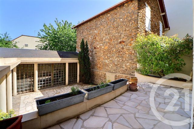 maison à vendre - 6 pièces - 132.74 m2 - AULNAY SOUS BOIS - 93 - ILE-DE-FRANCE - Century 21 Dossimmo