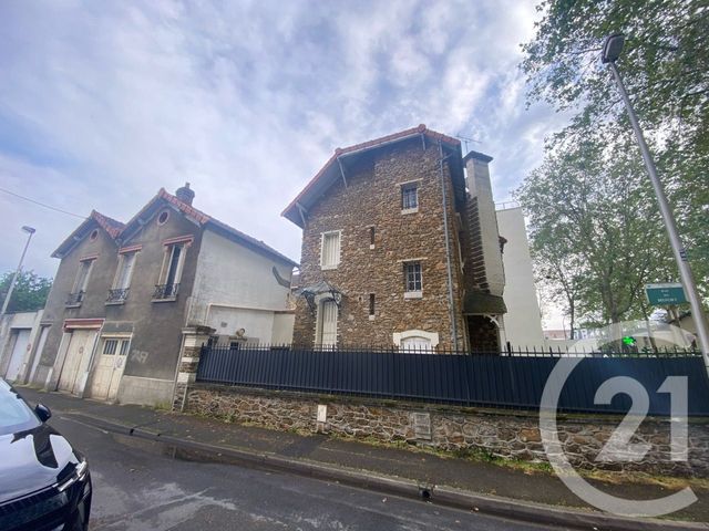 maison à vendre - 6 pièces - 132.74 m2 - AULNAY SOUS BOIS - 93 - ILE-DE-FRANCE - Century 21 Dossimmo