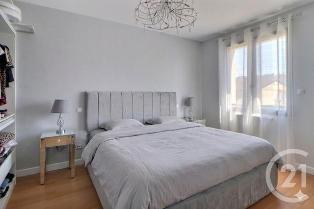 maison à vendre - 7 pièces - 148.58 m2 - AULNAY SOUS BOIS - 93 - ILE-DE-FRANCE - Century 21 Dossimmo