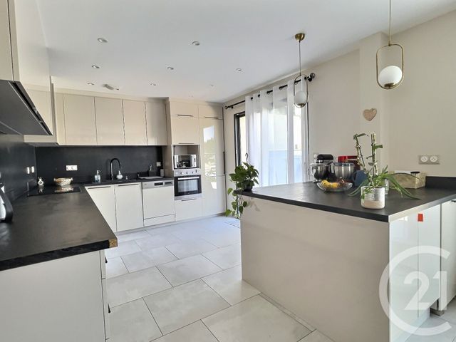 maison à vendre - 7 pièces - 148.58 m2 - AULNAY SOUS BOIS - 93 - ILE-DE-FRANCE - Century 21 Dossimmo
