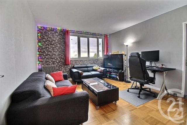 Appartement F2 à vendre - 2 pièces - 48.03 m2 - AULNAY SOUS BOIS - 93 - ILE-DE-FRANCE - Century 21 Dossimmo