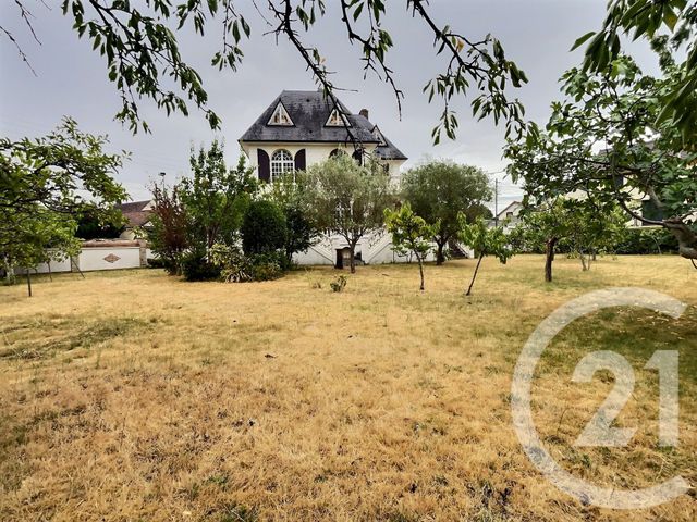maison à vendre - 7 pièces - 151.92 m2 - AULNAY SOUS BOIS - 93 - ILE-DE-FRANCE - Century 21 Dossimmo
