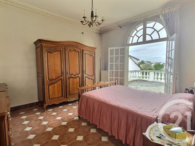 maison à vendre - 7 pièces - 151.92 m2 - AULNAY SOUS BOIS - 93 - ILE-DE-FRANCE - Century 21 Dossimmo