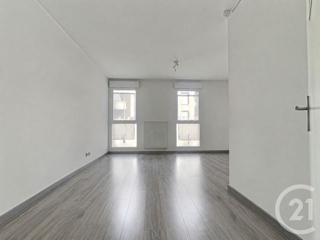 Appartement F1 à vendre - 1 pièce - 33.47 m2 - AULNAY SOUS BOIS - 93 - ILE-DE-FRANCE - Century 21 Dossimmo