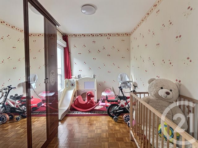 Appartement F4 à vendre - 4 pièces - 68.07 m2 - AULNAY SOUS BOIS - 93 - ILE-DE-FRANCE - Century 21 Dossimmo