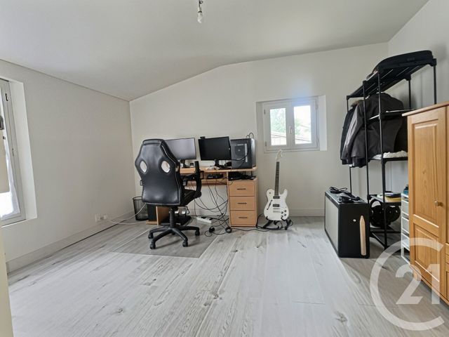 Appartement F4 à vendre - 4 pièces - 100.0 m2 - AULNAY SOUS BOIS - 93 - ILE-DE-FRANCE - Century 21 Dossimmo