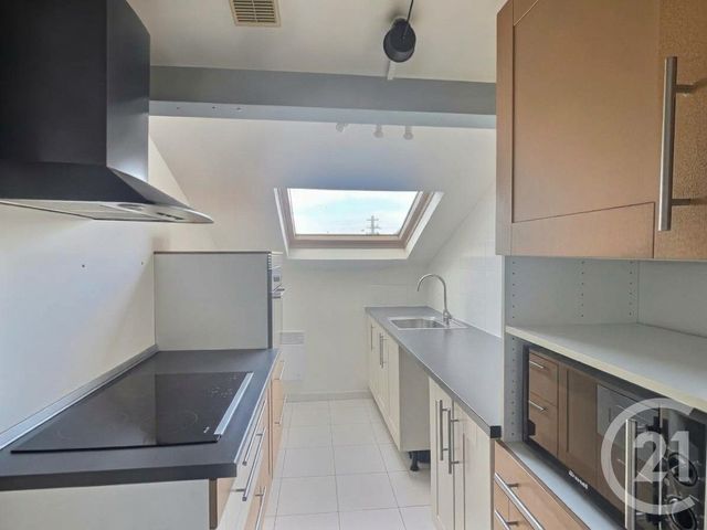 Appartement F3 à vendre - 3 pièces - 38.0 m2 - AULNAY SOUS BOIS - 93 - ILE-DE-FRANCE - Century 21 Dossimmo