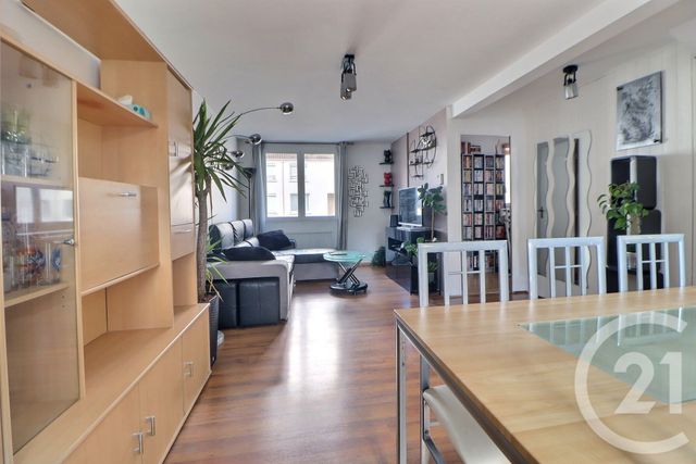 Appartement F4 à louer - 4 pièces - 81.2 m2 - AULNAY SOUS BOIS - 93 - ILE-DE-FRANCE - Century 21 Dossimmo