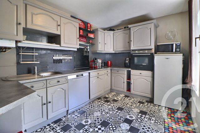 Appartement F4 à louer - 4 pièces - 81.2 m2 - AULNAY SOUS BOIS - 93 - ILE-DE-FRANCE - Century 21 Dossimmo