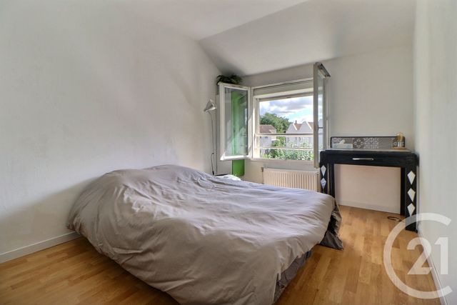 Appartement F4 à louer - 4 pièces - 81.2 m2 - AULNAY SOUS BOIS - 93 - ILE-DE-FRANCE - Century 21 Dossimmo