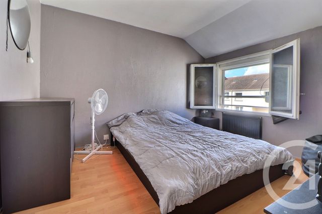 Appartement F4 à louer - 4 pièces - 81.2 m2 - AULNAY SOUS BOIS - 93 - ILE-DE-FRANCE - Century 21 Dossimmo