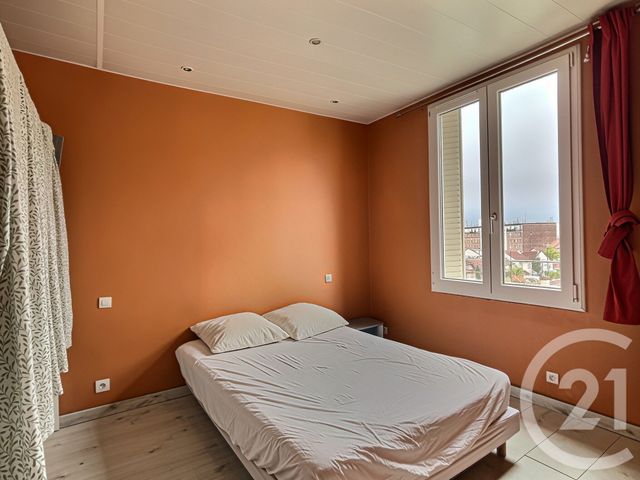 Appartement F2 à vendre - 2 pièces - 29.25 m2 - AULNAY SOUS BOIS - 93 - ILE-DE-FRANCE - Century 21 Dossimmo