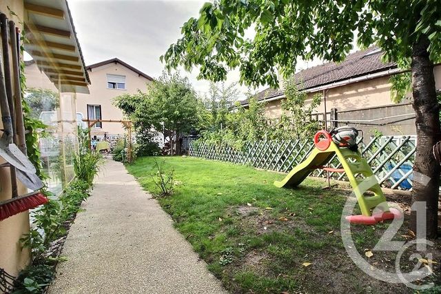 maison à vendre - 9 pièces - 111.12 m2 - AULNAY SOUS BOIS - 93 - ILE-DE-FRANCE - Century 21 Dossimmo