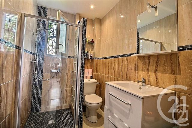 maison à vendre - 9 pièces - 111.12 m2 - AULNAY SOUS BOIS - 93 - ILE-DE-FRANCE - Century 21 Dossimmo