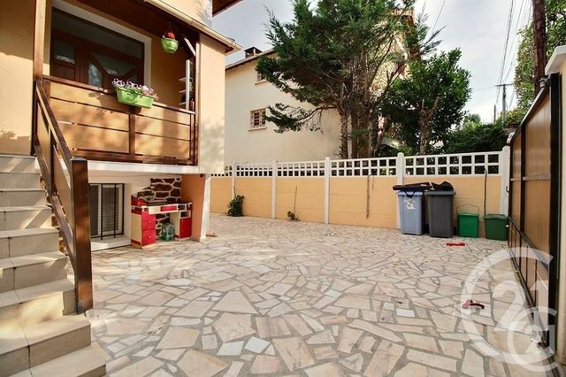 maison à vendre - 9 pièces - 111.12 m2 - AULNAY SOUS BOIS - 93 - ILE-DE-FRANCE - Century 21 Dossimmo
